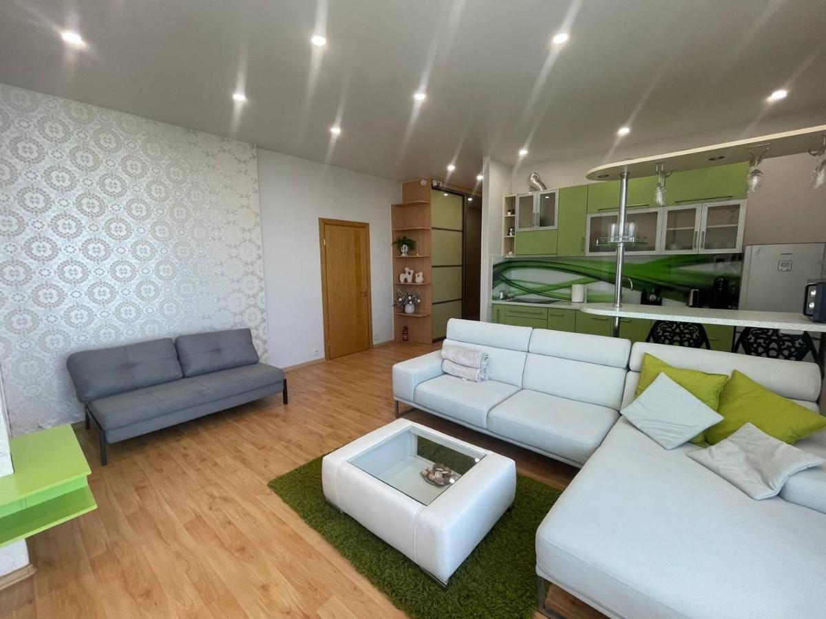 Quiet 1br In Serene Neighborhood Appartement *